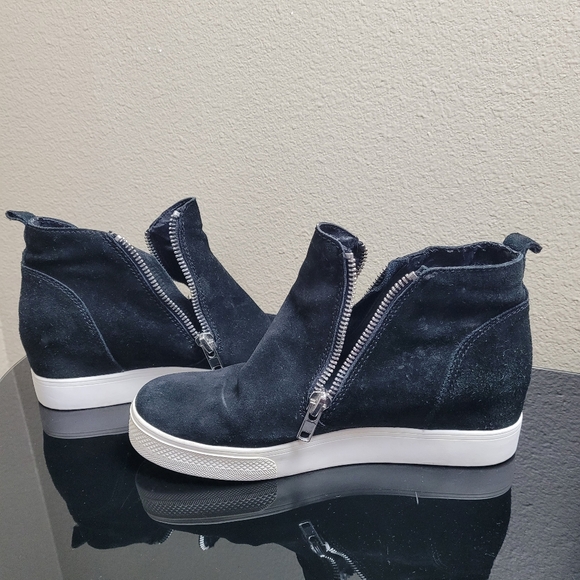 Steve Madden Wedgie Hidden Wedge Suede High Top Sneakers Size 11 - Picture 8 of 11